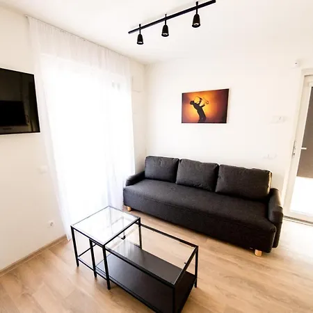 Saulelydzio Apartamentai Kunigiskese Palanga Exterior foto